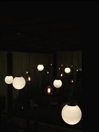 Imagen del bar/restaurante del Hotel MH. Foto 4