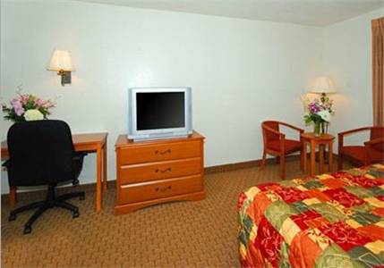 Imagen de la habitación del Hotel MHO Bordentown. Foto 14