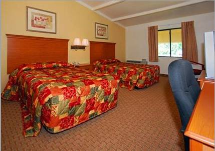 Imagen de la habitación del Hotel MHO Bordentown. Foto 15