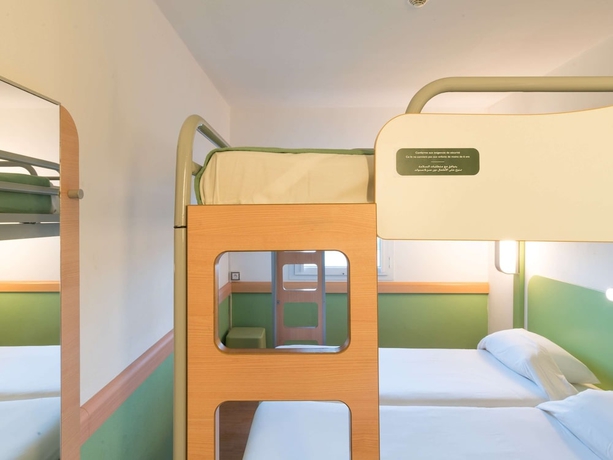 Imagen de la habitación del Hotel MIA Agadir. Foto 6