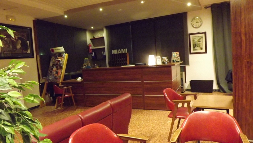 Imagen de los interiores del Hotel MIAMI HOTEL, Tossa de Mar. Foto 4