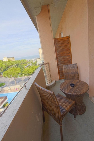 Imagen general del Hotel MICHELANGELO, Milano Marittima. Foto 6