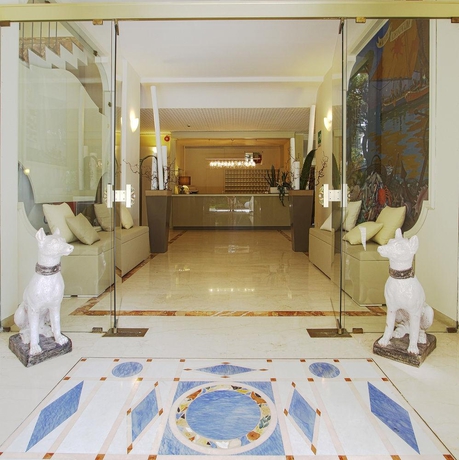 Imagen general del Hotel MICHELANGELO, Milano Marittima. Foto 14