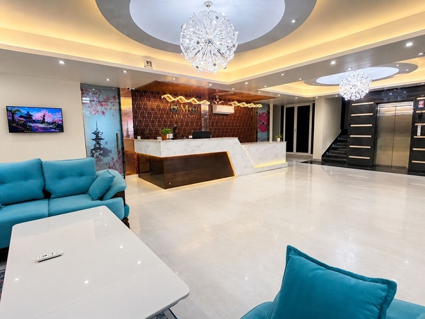 Imagen de los interiores del Hotel MIKADO PALACE. Foto 12