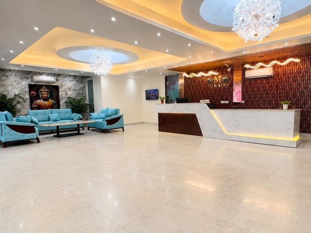 Imagen de los interiores del Hotel MIKADO PALACE. Foto 13