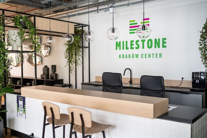 Imagen de los interiores del Hotel MILESTONE Krakow Center Student Living. Foto 9