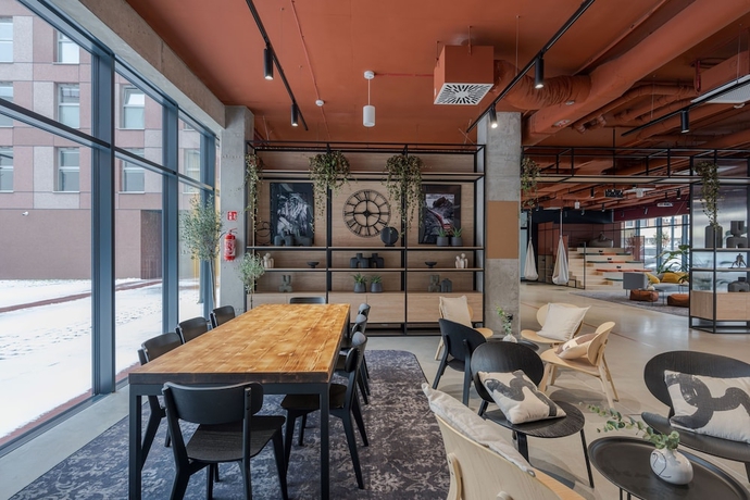 Imagen de los interiores del Hotel MILESTONE Wrocław Fabryczna. Foto 9