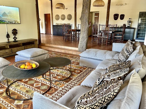 Imagen de la habitación del Hotel MILIMA Big 5 Safari Lodge. Foto 16