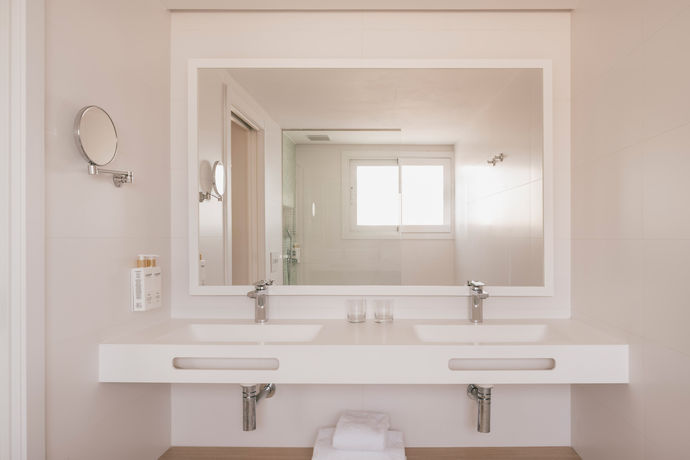 Imagen de la habitación del Hotel MIM Mallorca Member of Meli&aacute; Collection. Foto 11