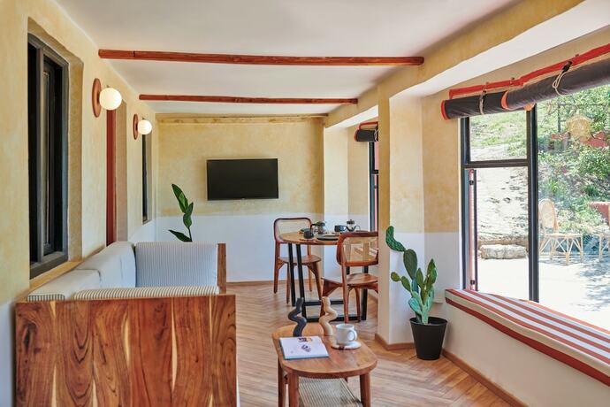 Imagen de la habitación del Hotel MINIMALIST An Eco Farmstay. Foto 14