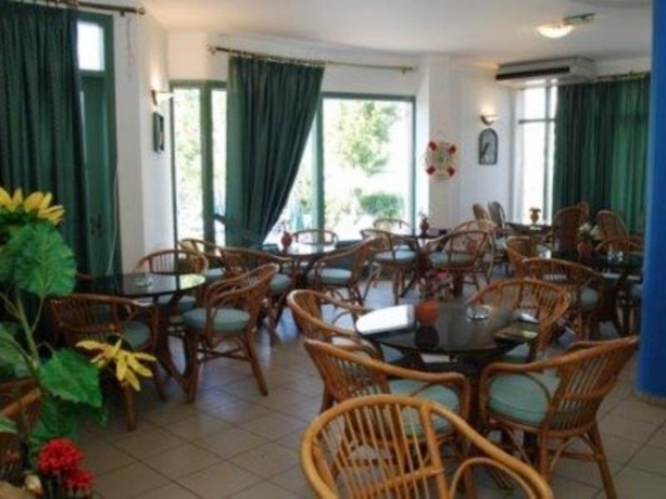 Imagen general del Hotel MINOS BAY. Foto 3