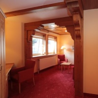 Imagen de la habitación del Hotel MINOTEL ALTE BAUERNSCHANKE. Foto 9