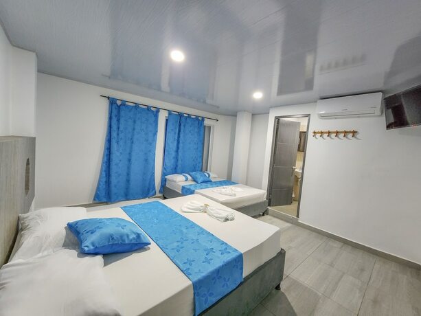 Imagen de la habitación del Hotel MIRADORES DEL PARAISO. Foto 17