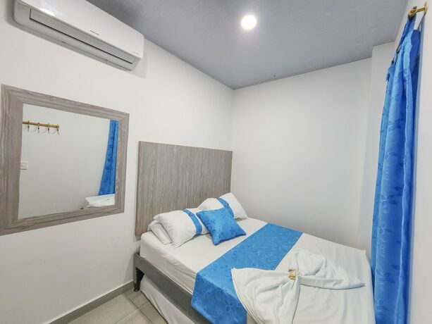 Imagen general del Hotel MIRADORES DEL PARAISO. Foto 3