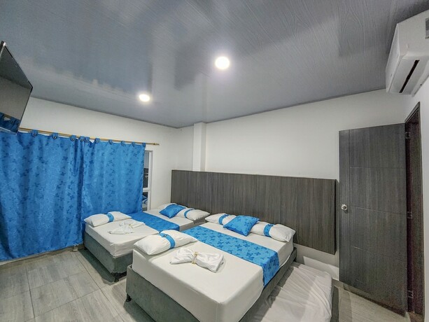 Imagen de la habitación del Hotel MIRADORES DEL PARAISO. Foto 19