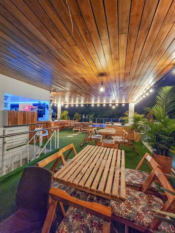 Imagen general del Hotel MIRADORES DEL PARAISO. Foto 7