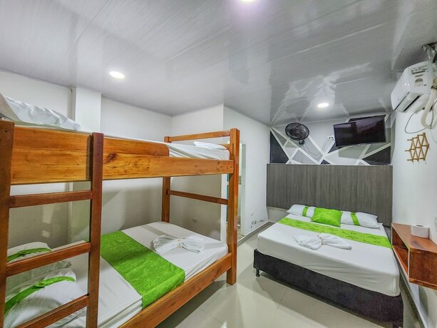 Imagen general del Hotel MIRADORES DEL PARAISO. Foto 12