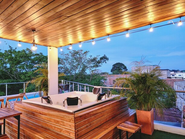 Imagen general del Hotel MIRADORES DEL PARAISO. Foto 14