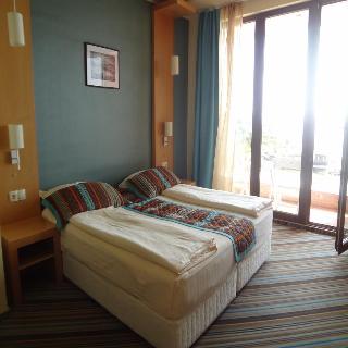 Imagen general del Hotel MIRAGE NESSEBAR. Foto 3