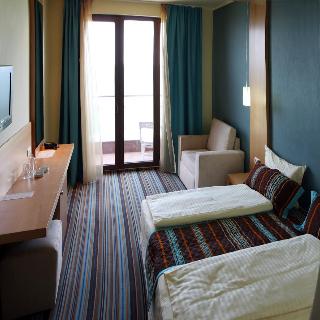 Imagen general del Hotel MIRAGE NESSEBAR. Foto 4