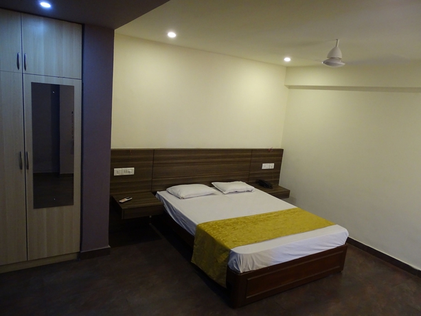 Imagen de la habitación del Hotel MIRAMAR, Goa. Foto 8
