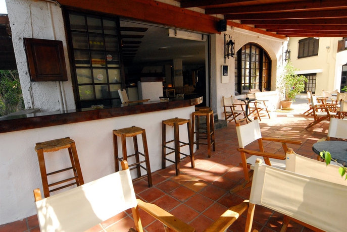 Imagen del bar/restaurante del Hotel MIRAMARE, Hersonissos. Foto 6
