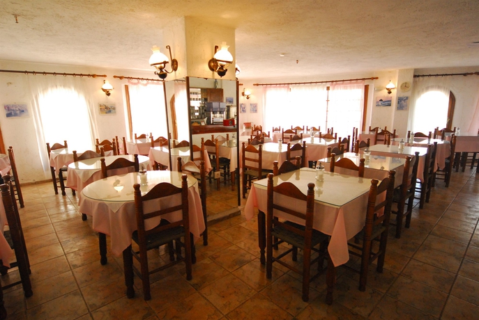 Imagen del bar/restaurante del Hotel MIRAMARE, Hersonissos. Foto 7