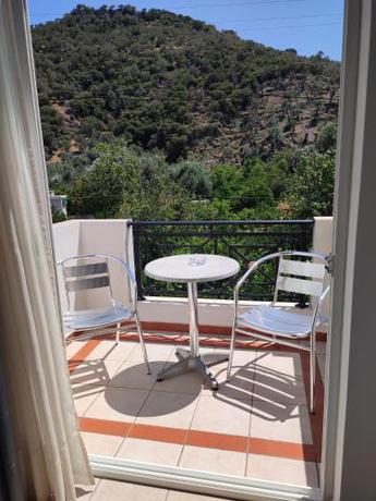 Imagen de la habitación del Hotel MIRSINI HOTEL. Foto 14