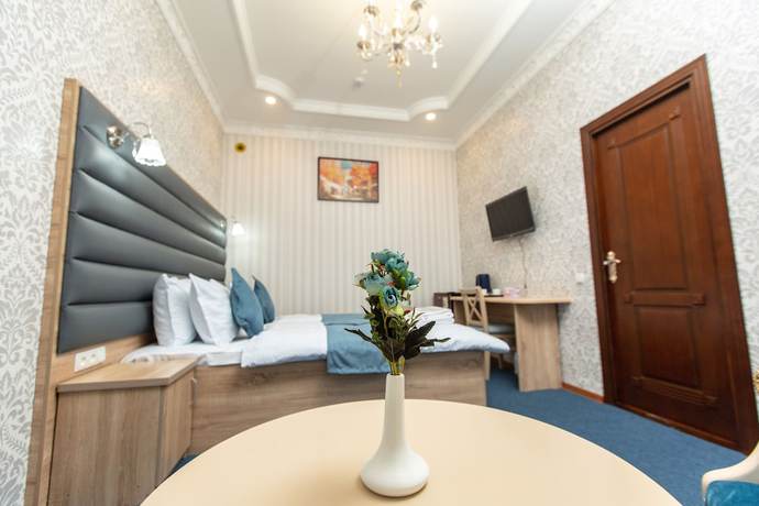 Imagen de la habitación del Hotel MIRZO Boutique. Foto 4