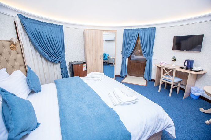 Imagen de la habitación del Hotel MIRZO Boutique. Foto 6