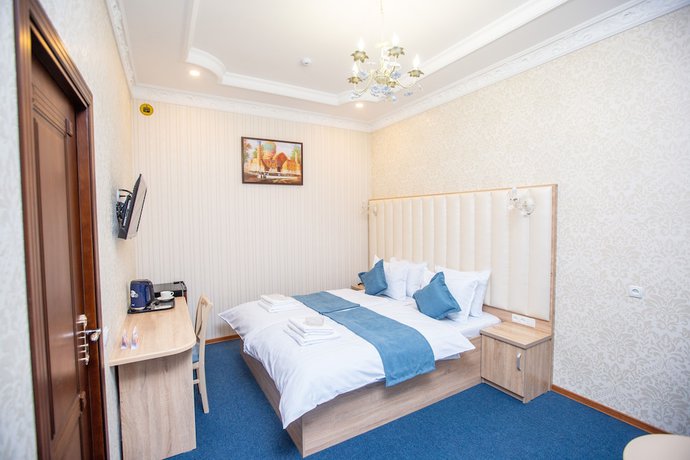 Imagen de la habitación del Hotel MIRZO Boutique. Foto 8