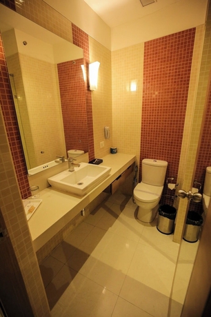 Imagen de la habitación del Hotel MISAKI HOTEL. Foto 14