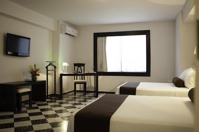 Imagen de la habitación del Hotel MISI&Oacute;N M&Eacute;RIDA. Foto 3