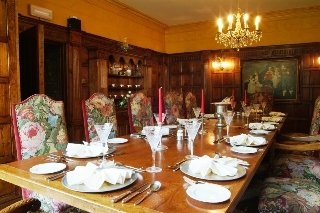 Imagen del bar/restaurante del Hotel MISKIN MANOR COUNTRY. Foto 5