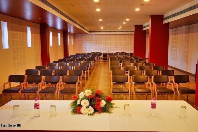 Imagen de los interiores del Hotel MISTY GATE. Foto 8