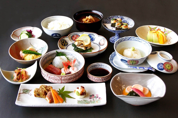 Imagen del bar/restaurante del Hotel MIYAKO, Kanazawa. Foto 6