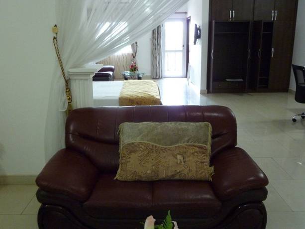 Imagen de la habitación del Hotel MJ Grand Hotel. Foto 14
