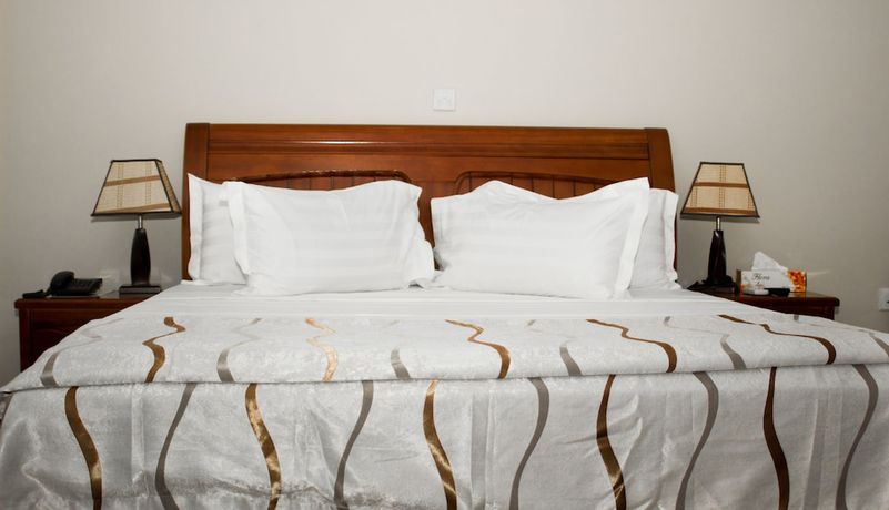 Imagen de la habitación del Hotel MJ Grand Hotel. Foto 15