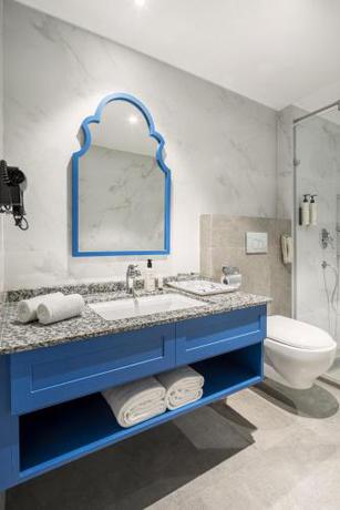 Imagen general del Hotel MJ Sarovar Portico Haridwar. Foto 3