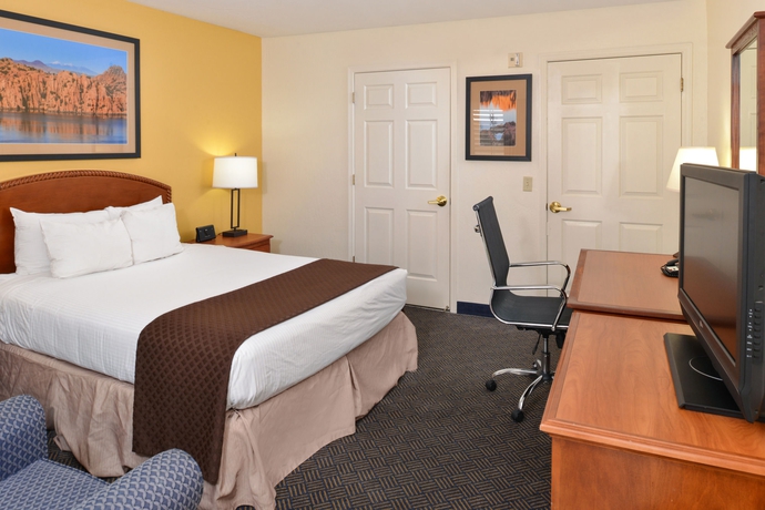 Imagen de la habitación del Hotel MK Hotels ASU Tempe - Phoenix Airport - Scottsdale. Foto 12