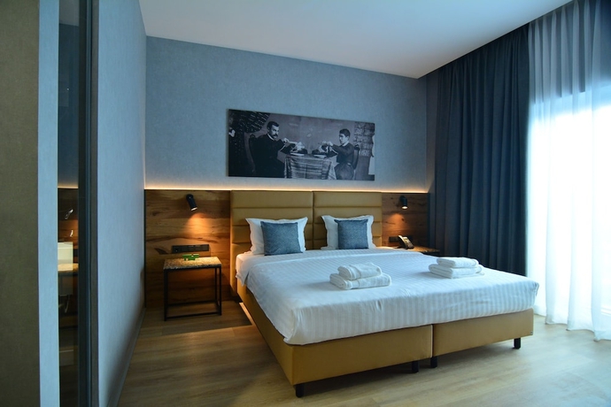 Imagen de la habitación del Hotel MK Tirana. Foto 4