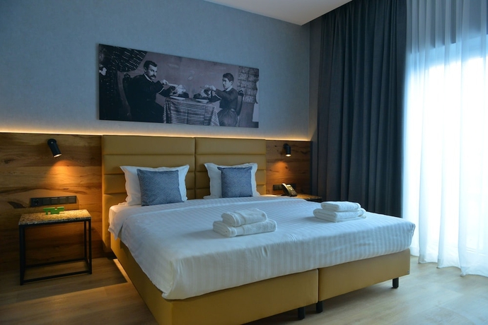 Imagen de la habitación del Hotel MK Tirana. Foto 5