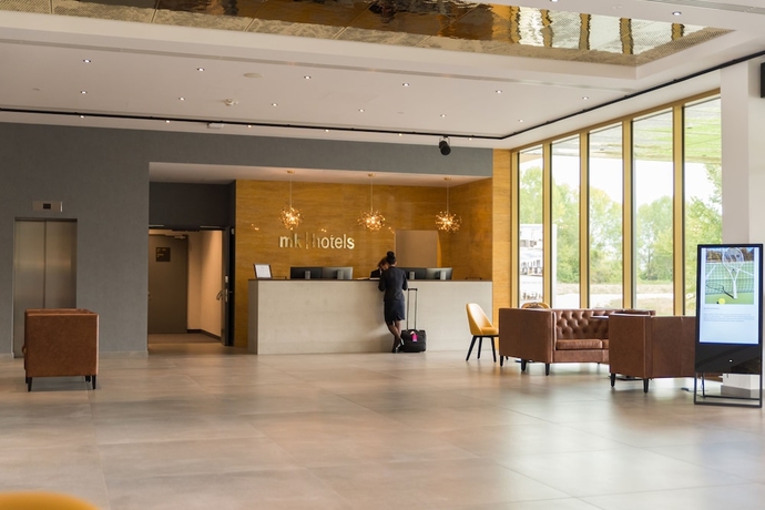 Imagen de los interiores del Hotel MK Tirana. Foto 17