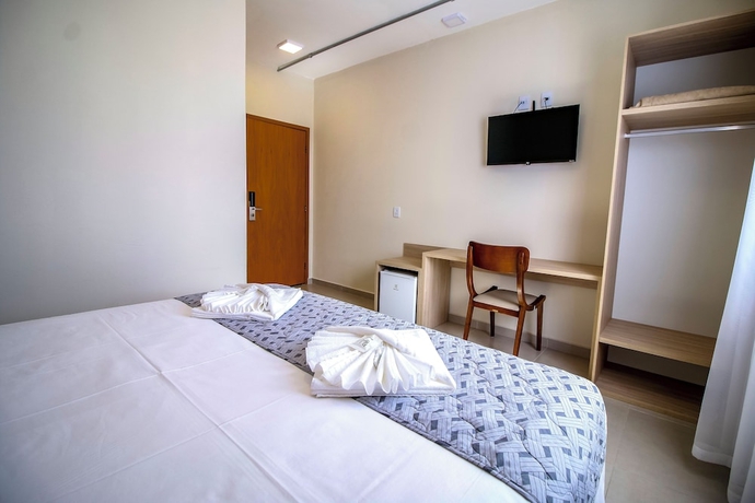 Imagen de la habitación del Hotel MLG HOTEL. Foto 3