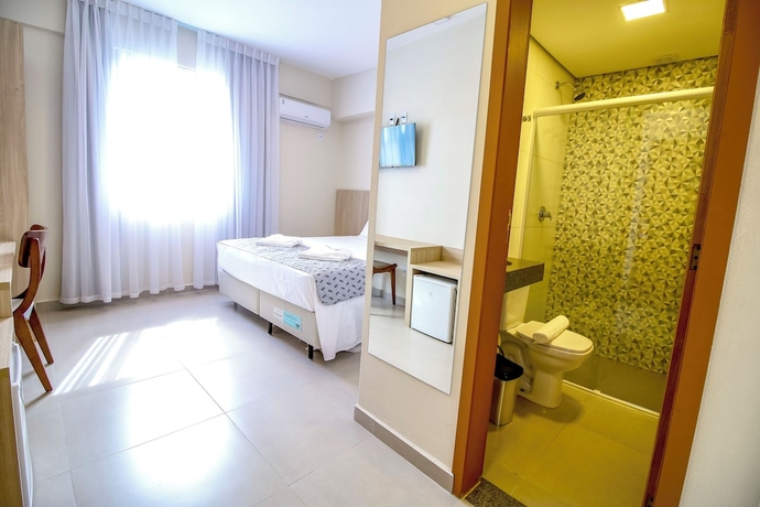 Imagen de la habitación del Hotel MLG HOTEL. Foto 6