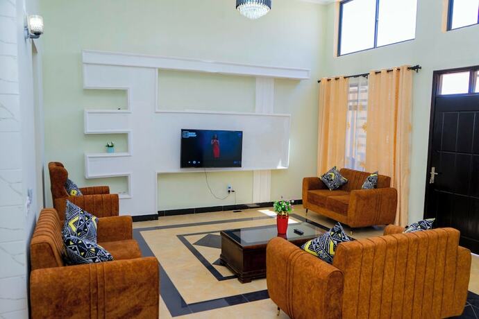 Imagen general del Hotel MLIMWA HILL PALACE. Foto 4