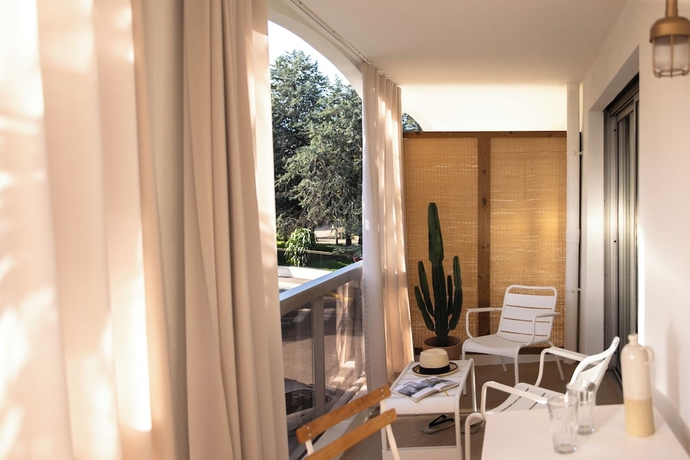 Imagen de la habitación del Hotel MOB Cannes. Foto 8