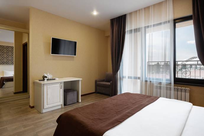 Imagen de la habitación del Hotel MODART. Foto 14