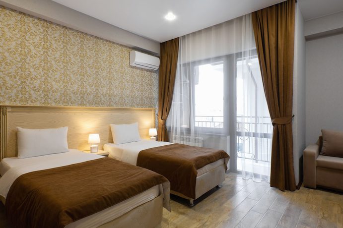 Imagen de la habitación del Hotel MODART. Foto 19