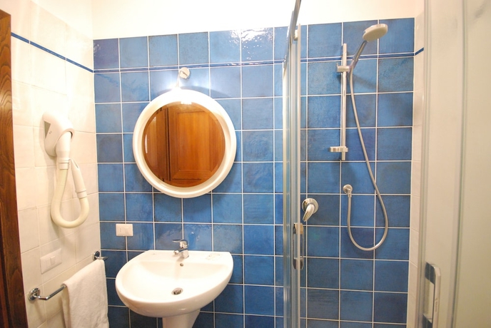 Imagen de la habitación del Hotel MODERNO, Pontassieve. Foto 5